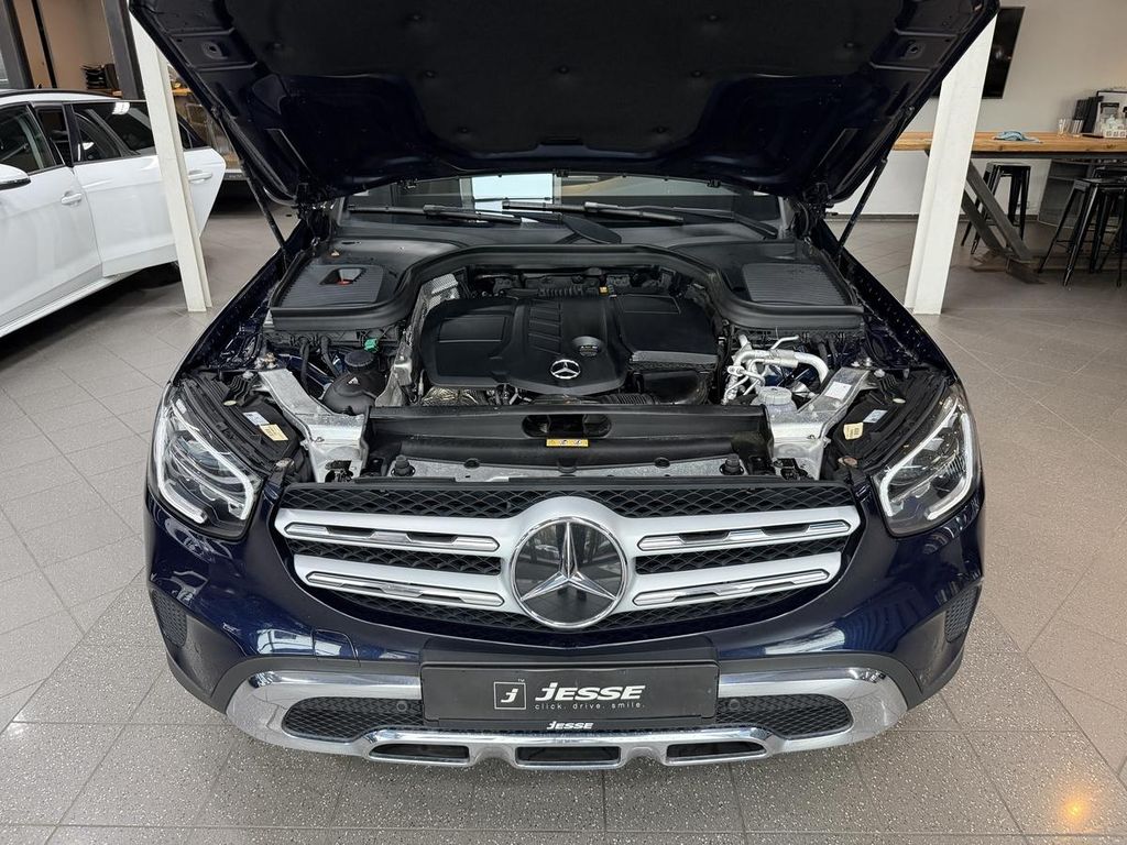 Mercedes-Benz GLC 300 2021