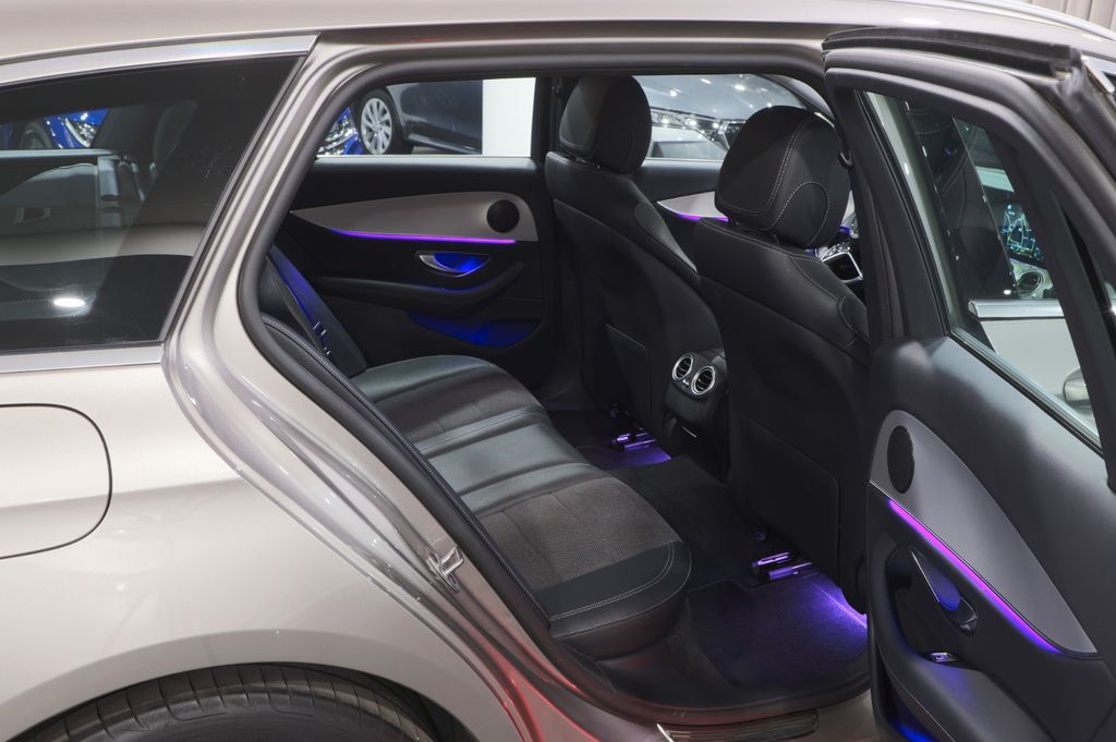 Mercedes-Benz E 300 2022