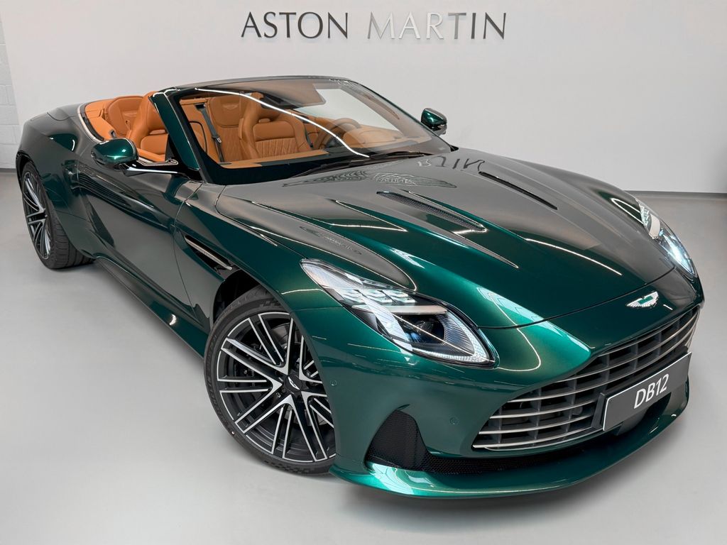 Aston Martin DB12