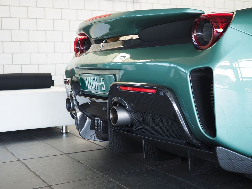 Ferrari 488 Pista 2020