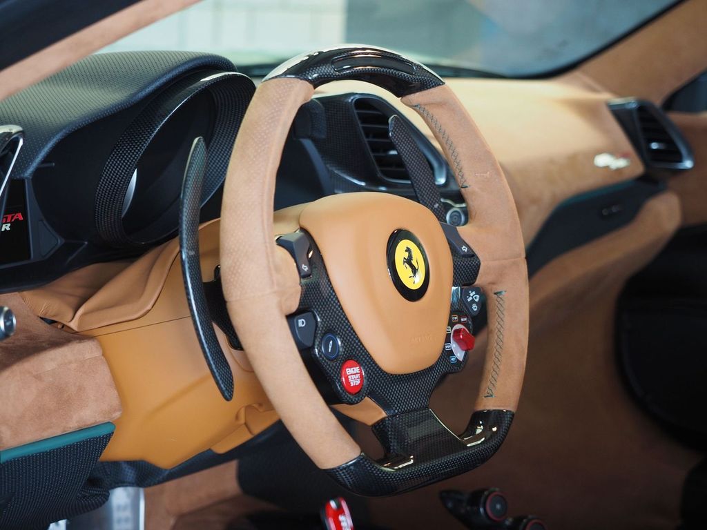 Ferrari 488 Pista 2020