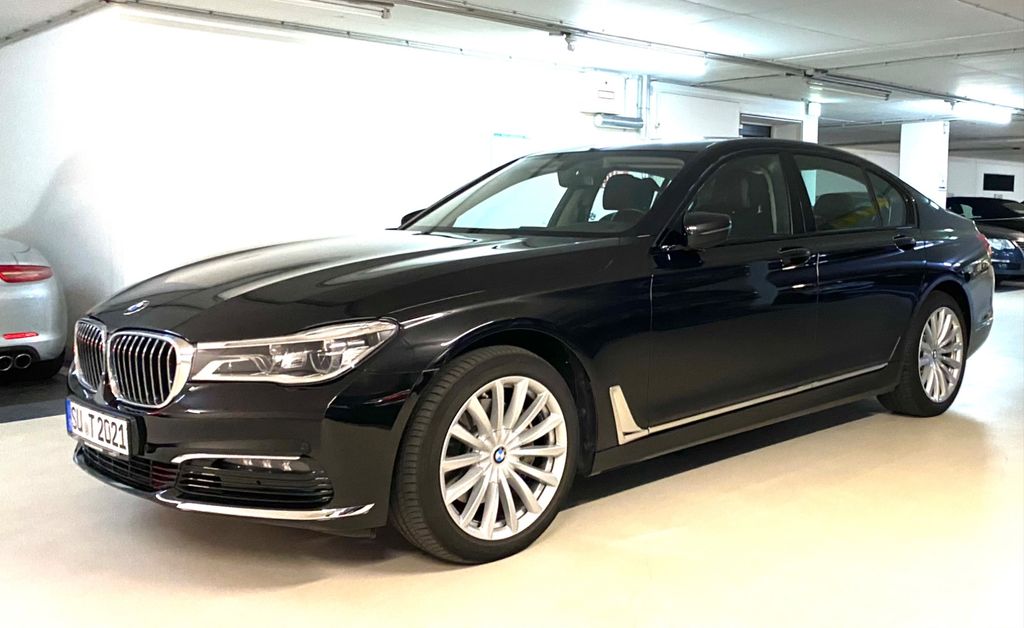 BMW 730 2016