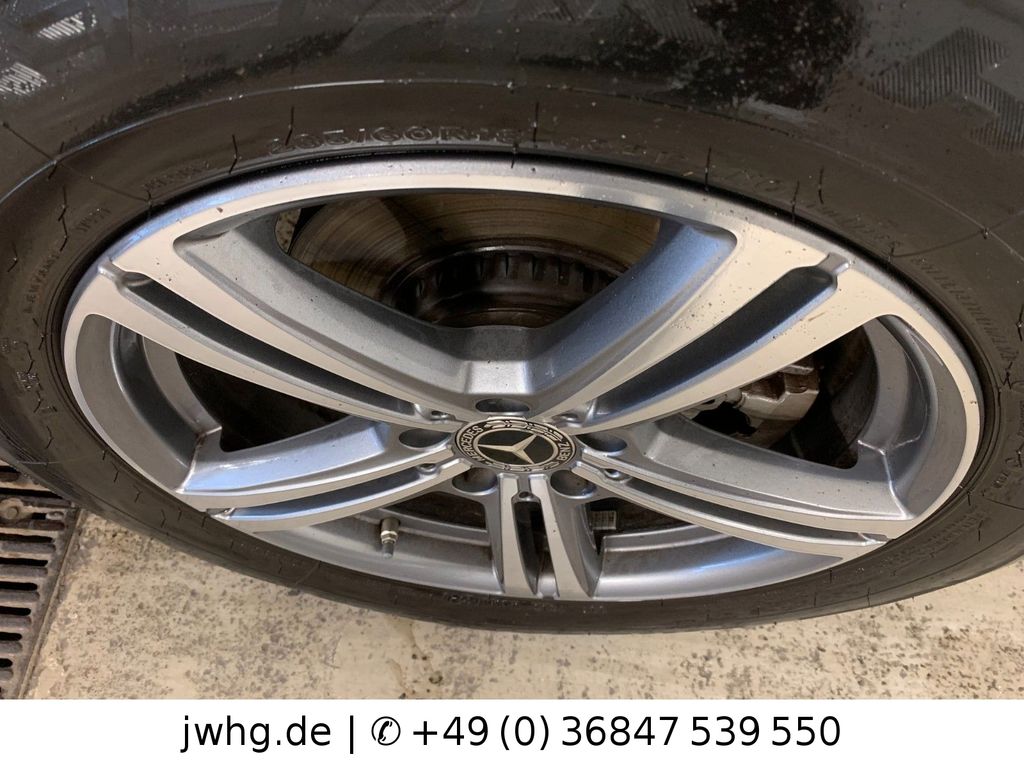 Mercedes-Benz GLC 300 2022