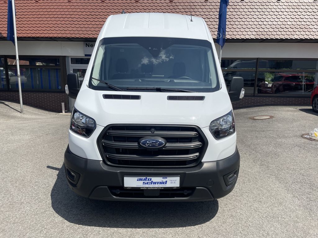 Ford Transit 2024