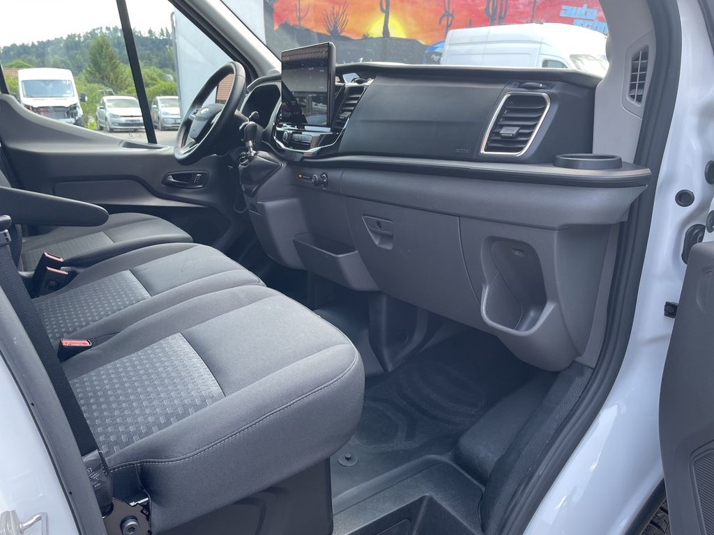 Ford Transit 2024