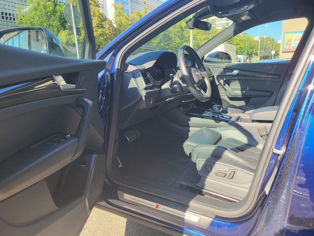 Audi SQ5 2021
