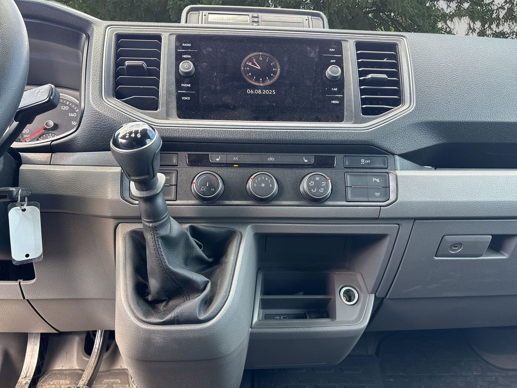 Volkswagen Crafter 2023