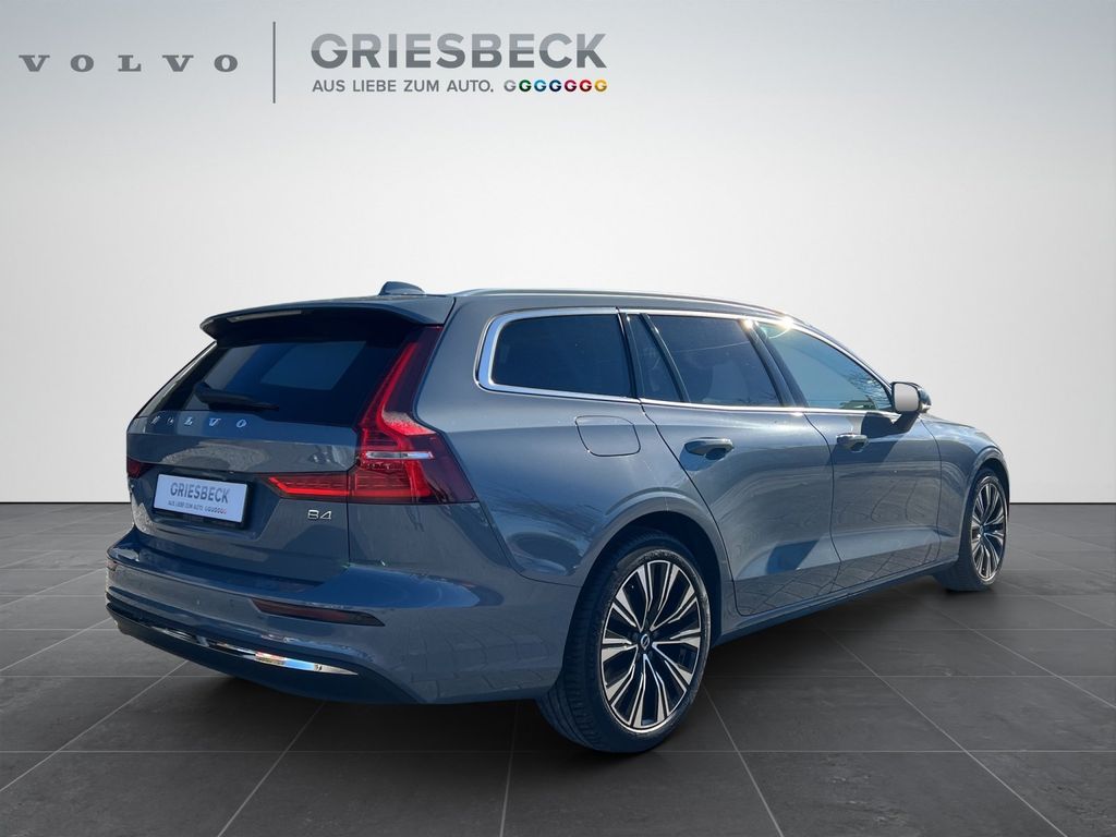 Volvo V60 2022