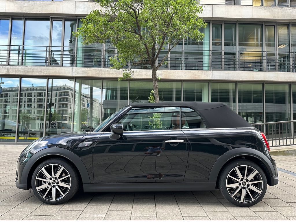MINI Cooper S Cabrio 2024