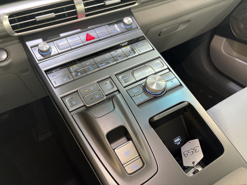 Hyundai NEXO 2022