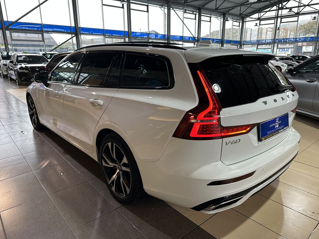Volvo V60 2021