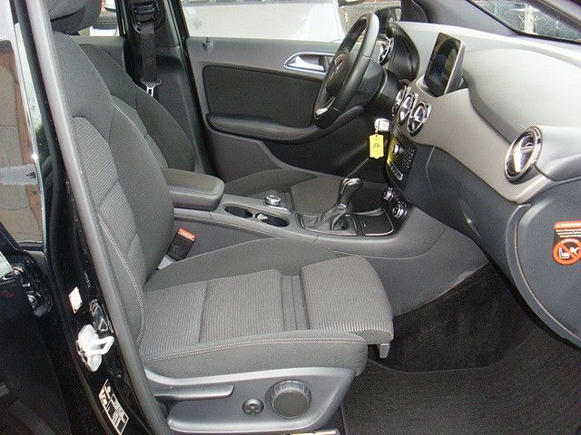 Mercedes-Benz B 180 2017