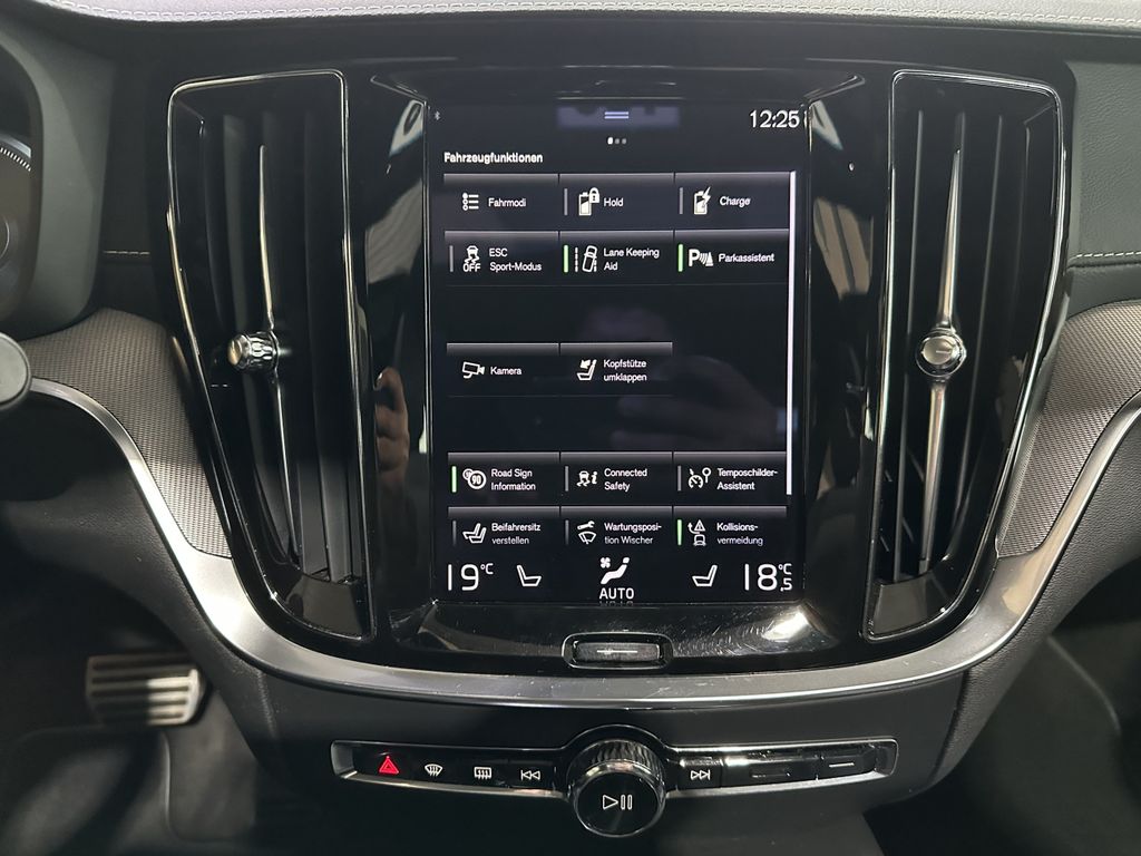 Volvo V60 2021