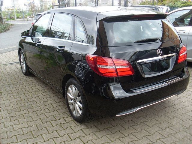 Mercedes-Benz B 180 2017