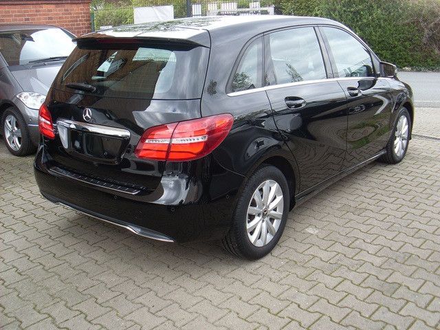 Mercedes-Benz B 180 2017