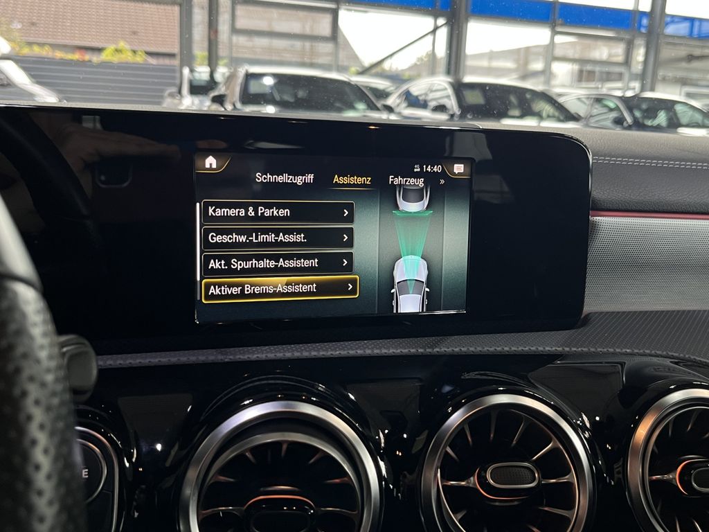 Mercedes-Benz CLA 200 2021