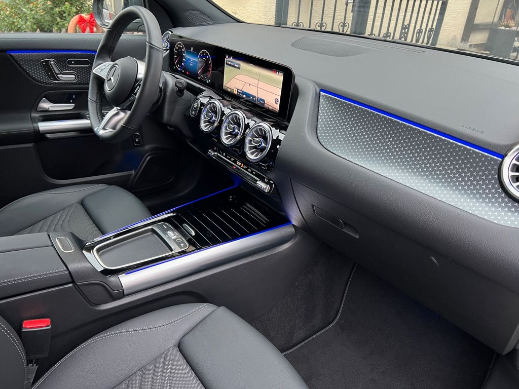 Mercedes-Benz GLA 250 2025