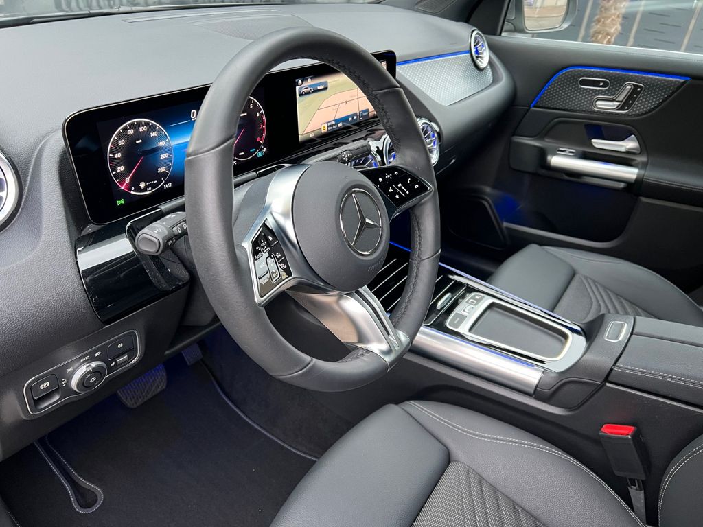 Mercedes-Benz GLA 250 2025