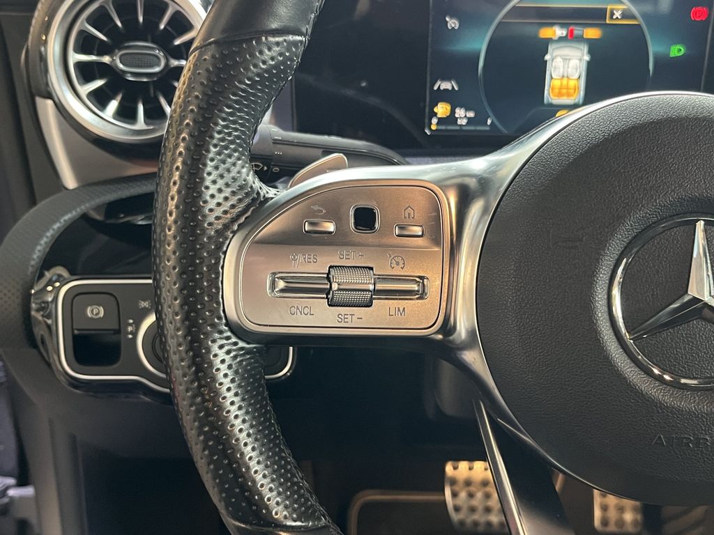 Mercedes-Benz CLA 200 2021