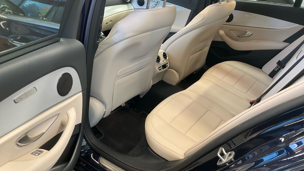 Mercedes-Benz E 300 2020