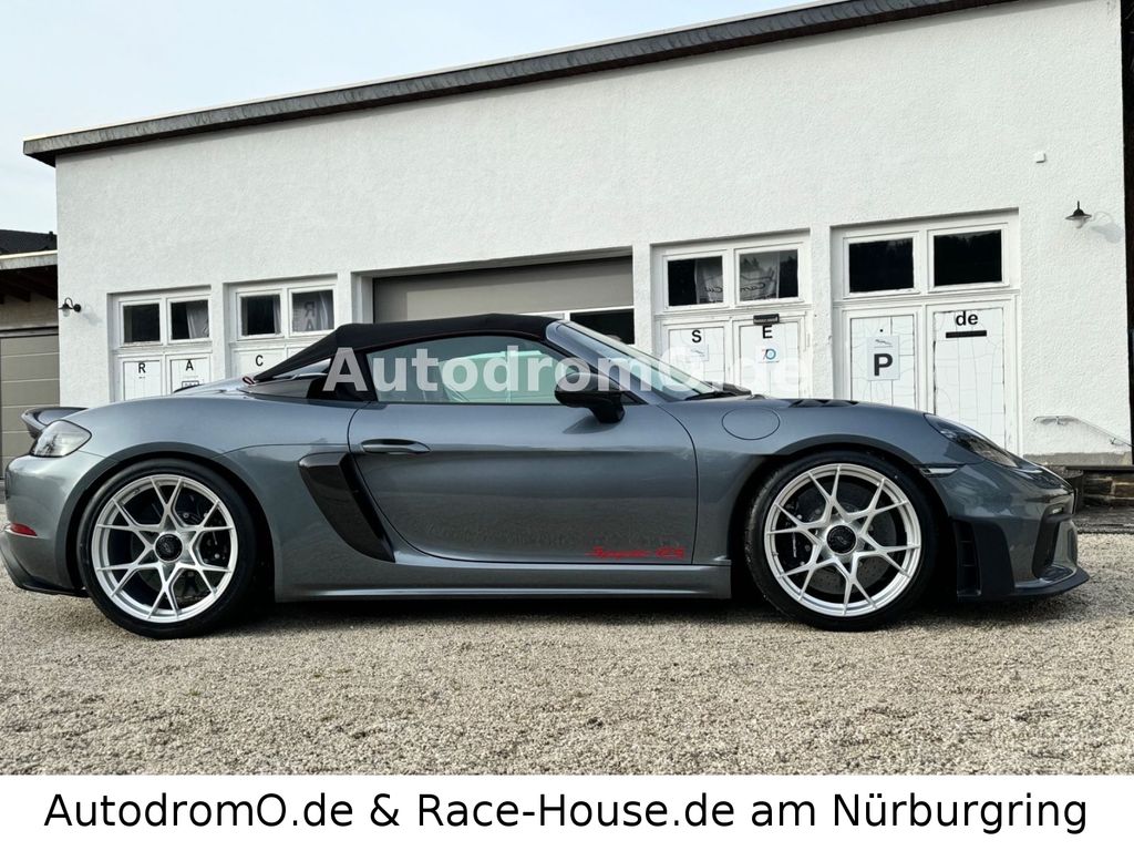 Porsche Boxster 2024