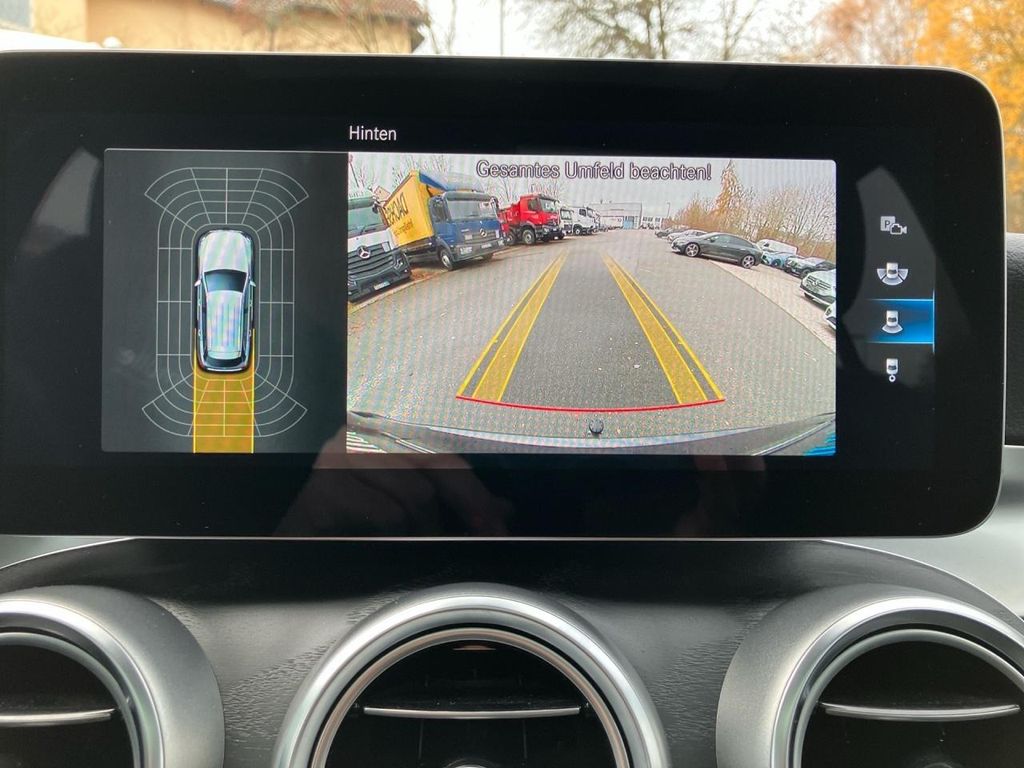 Mercedes-Benz GLC 300 2022