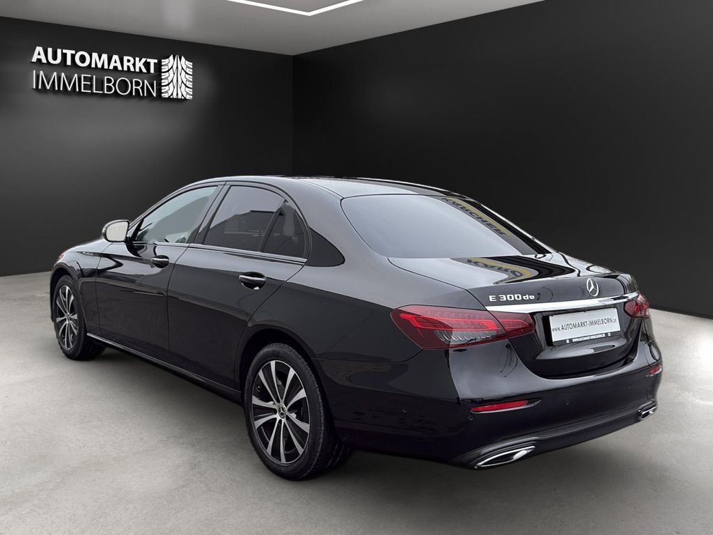 Mercedes-Benz E 300 2022