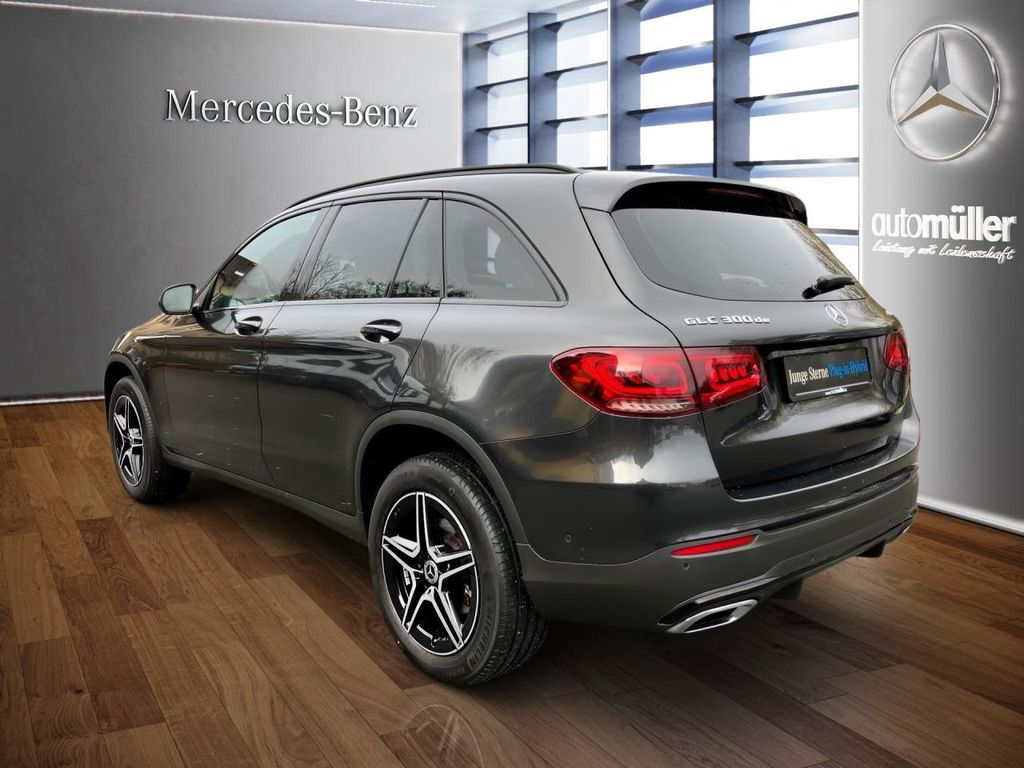 Mercedes-Benz GLC 300 2022