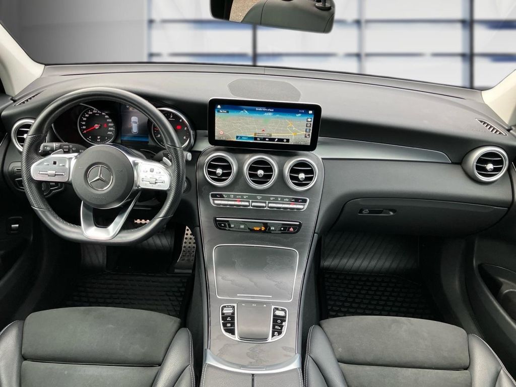 Mercedes-Benz GLC 300 2022
