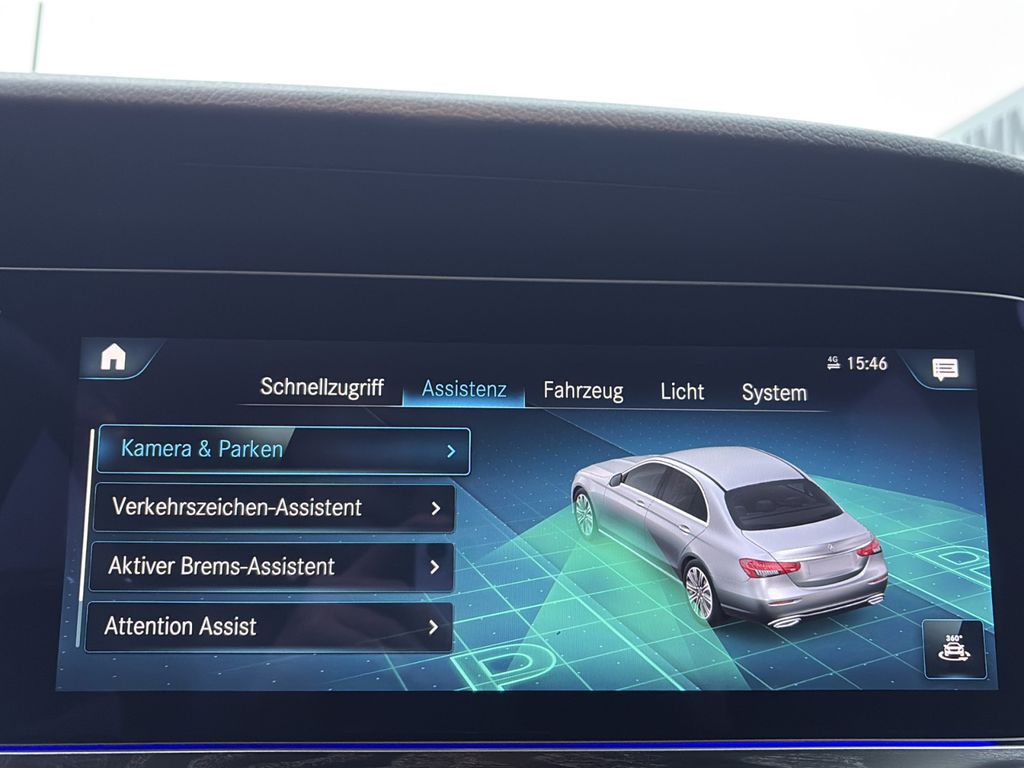 Mercedes-Benz E 300 2022