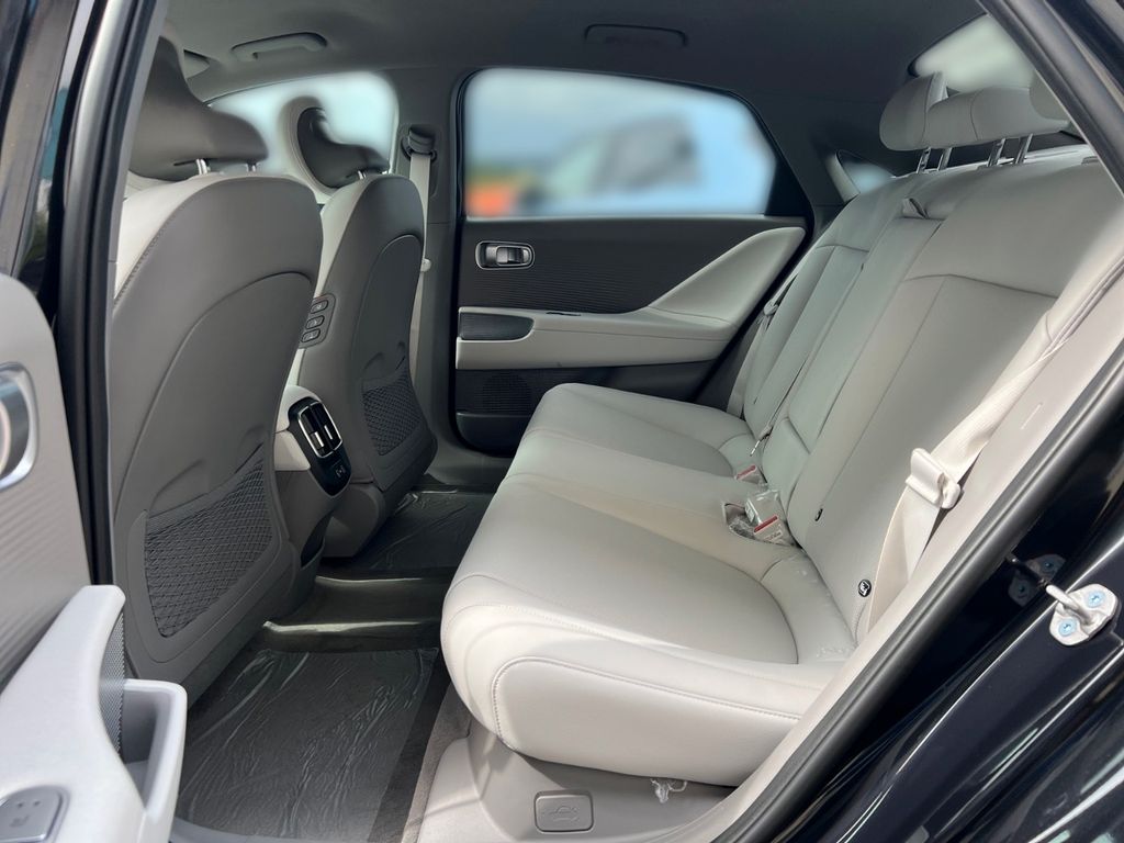 Hyundai IONIQ 6 2024