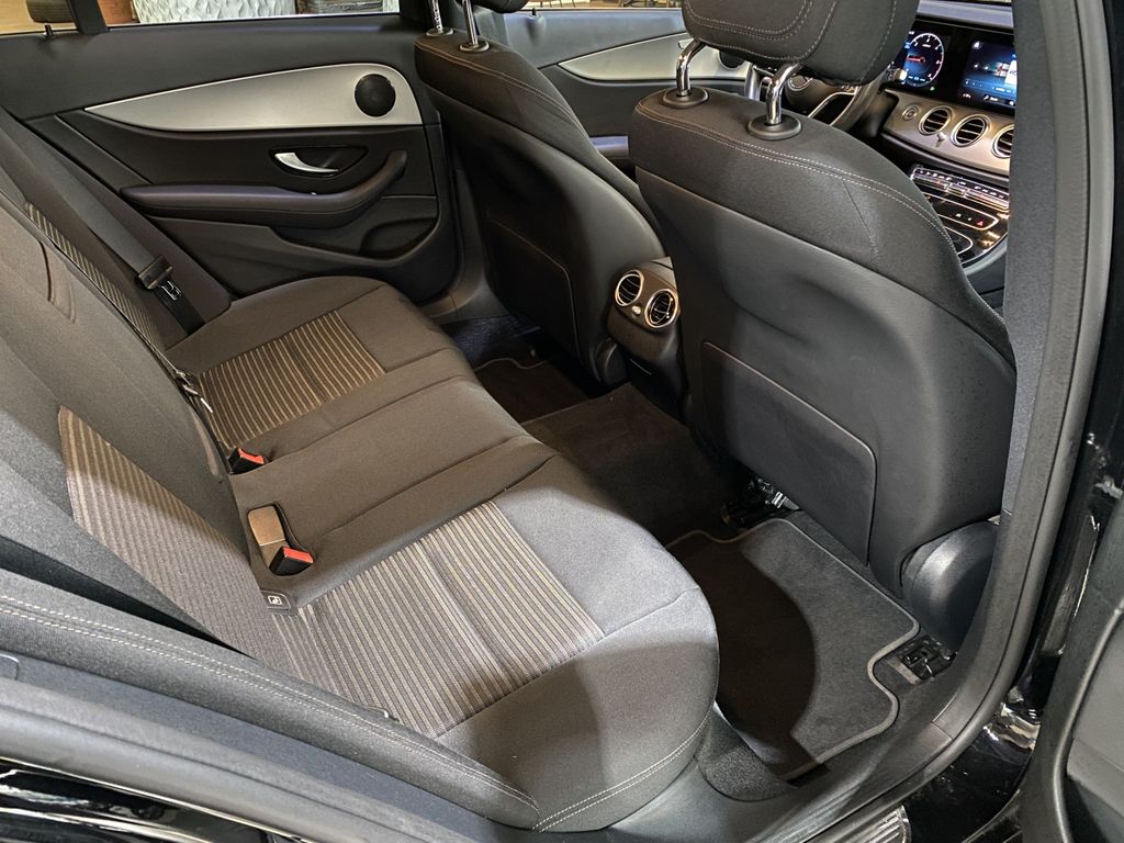 Mercedes-Benz E 220 2022