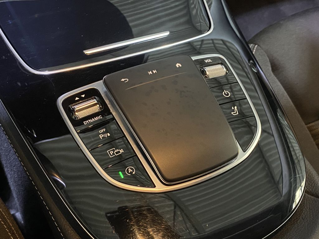 Mercedes-Benz E 220 2022