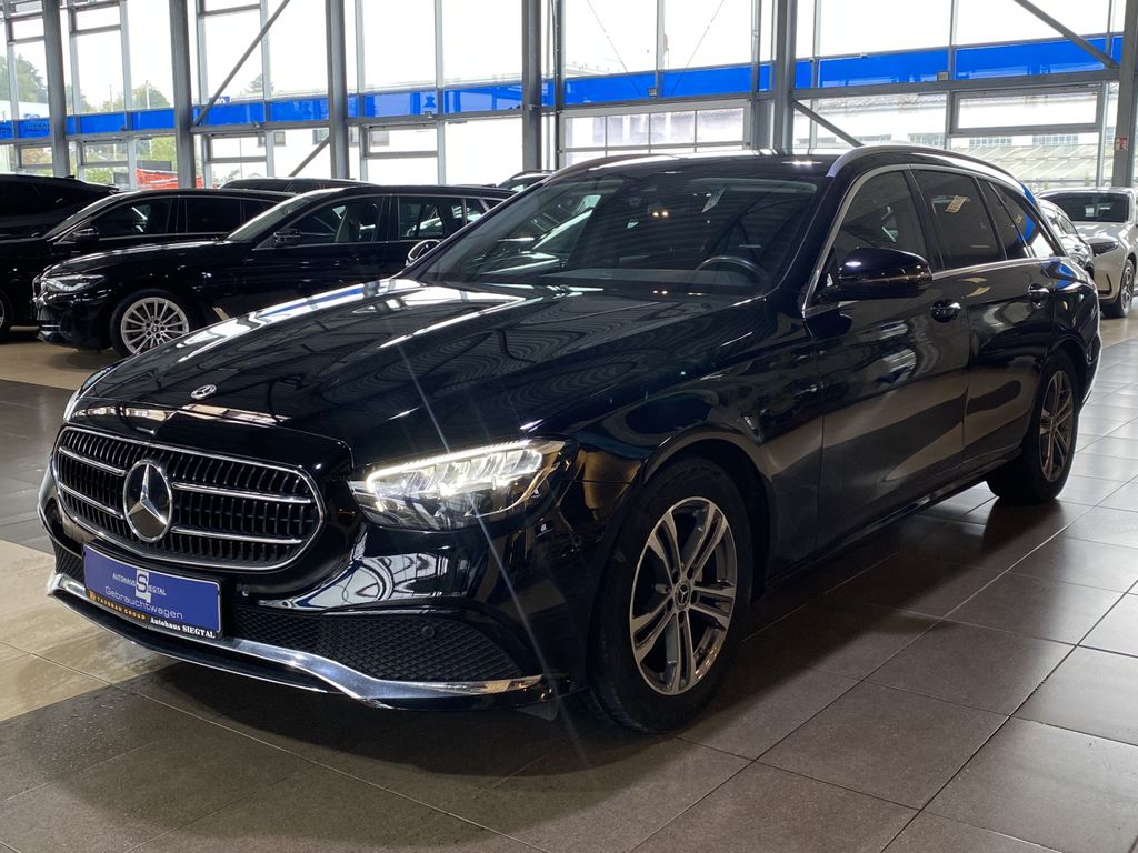 Mercedes-Benz E 220 2022