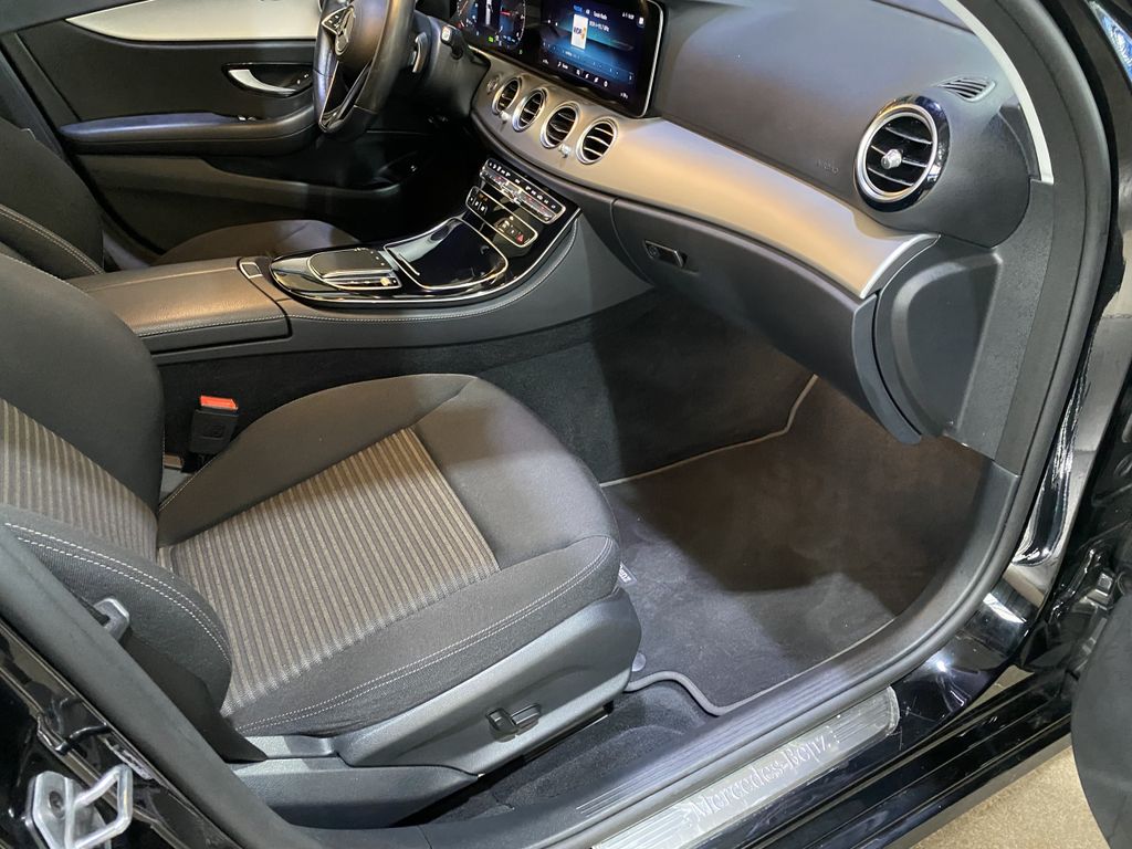 Mercedes-Benz E 220 2022