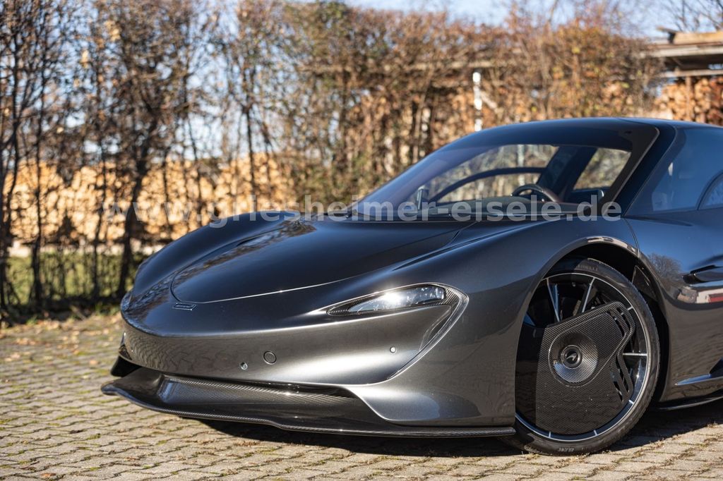 McLaren Speedtail 2021