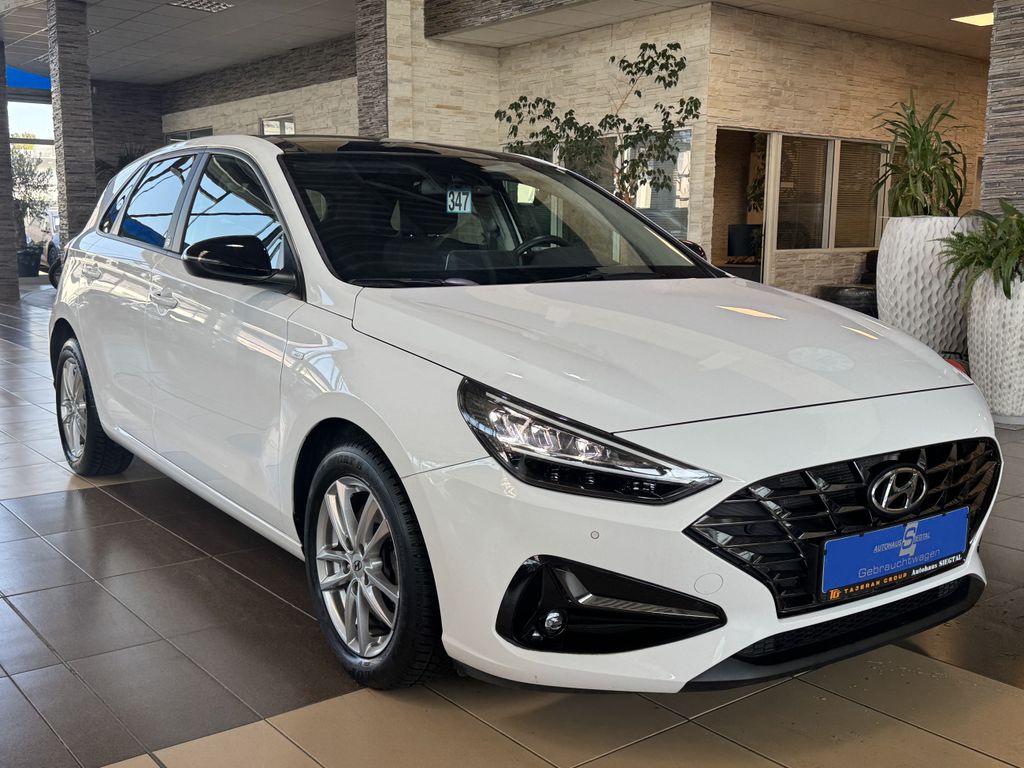 Hyundai i30 2022