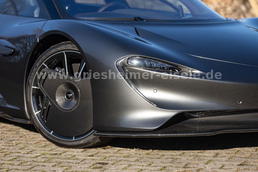 McLaren Speedtail 2021