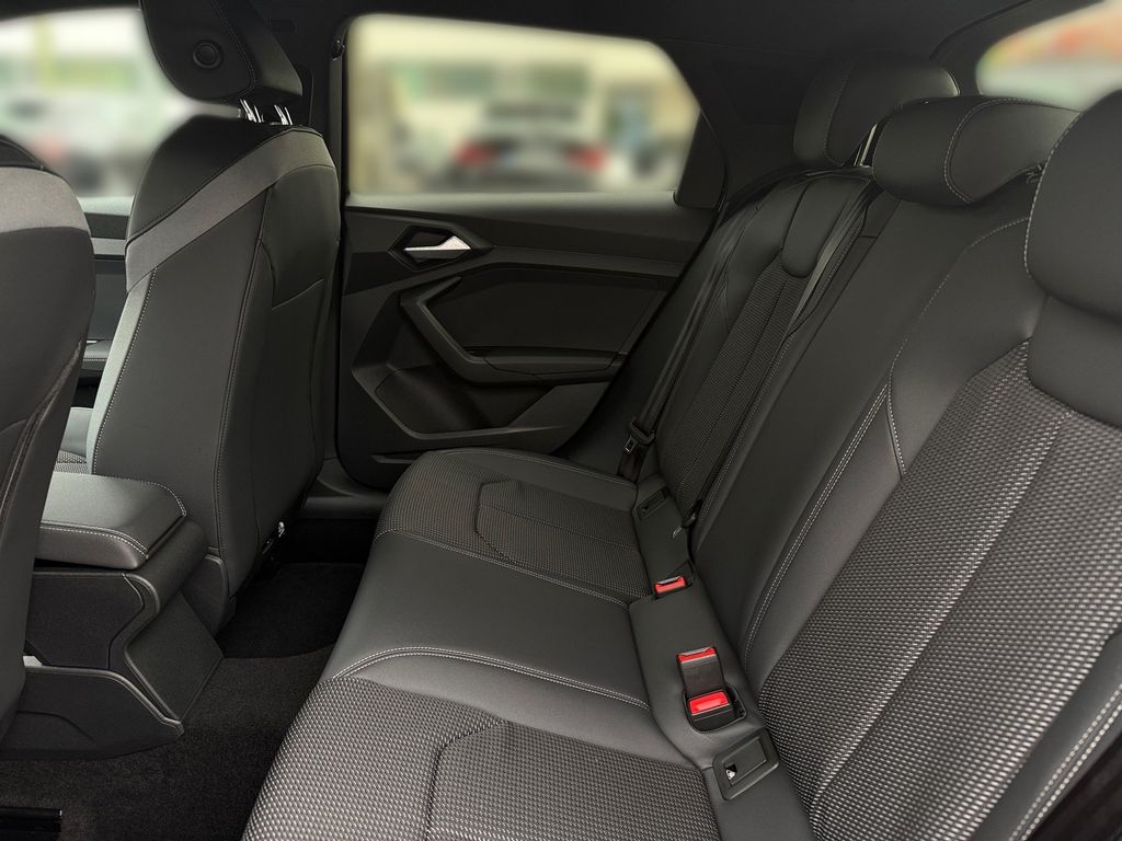 Audi A1 2025