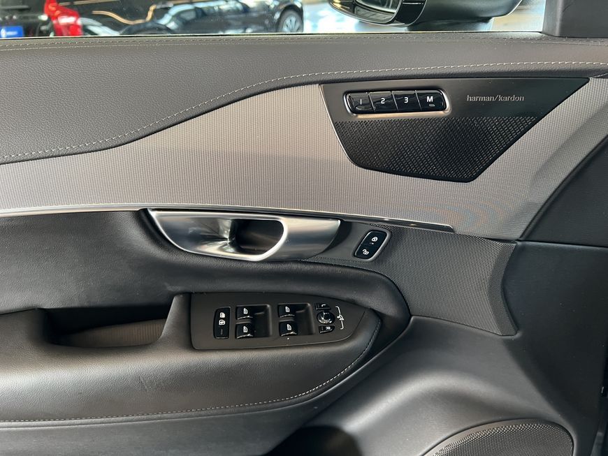 Volvo XC90 2024