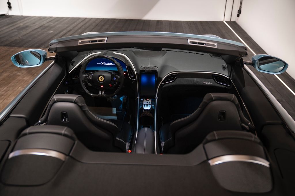 Ferrari Roma 2025