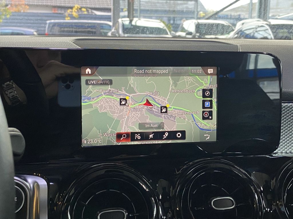 Mercedes-Benz GLB 180 2024