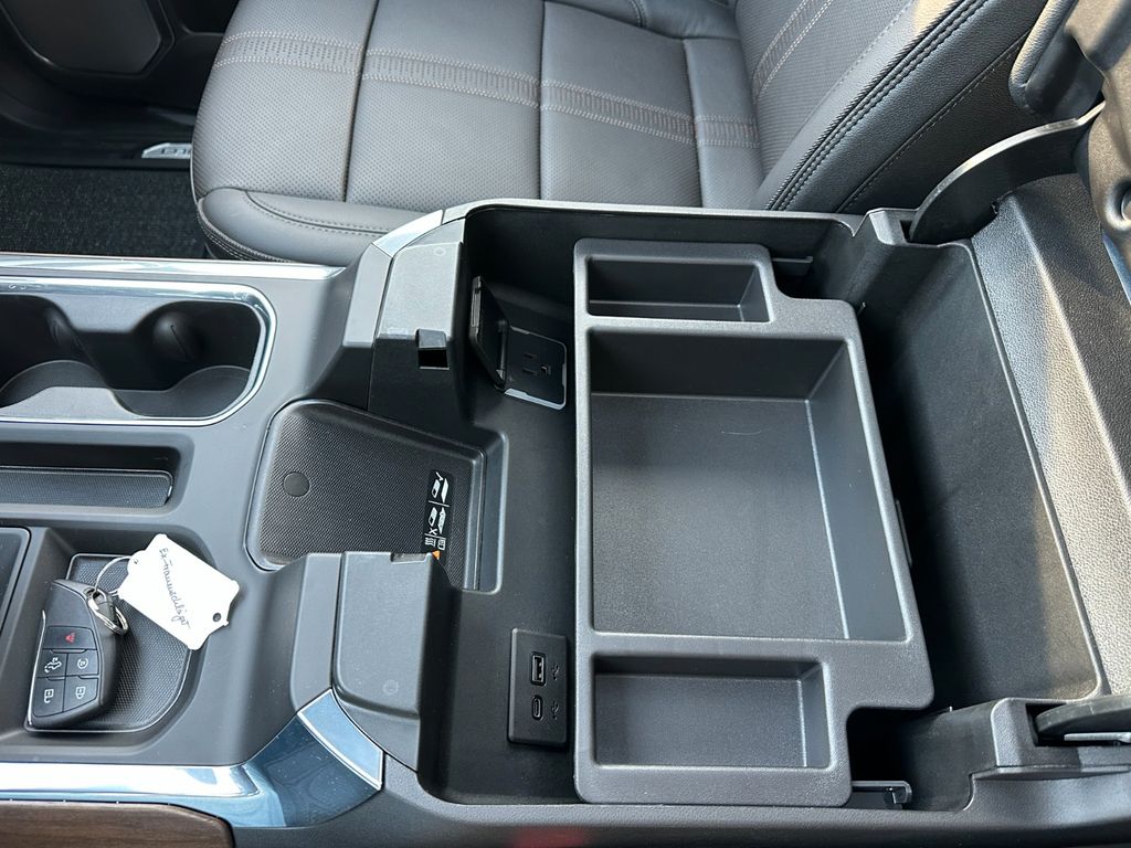 Chevrolet Silverado 2025