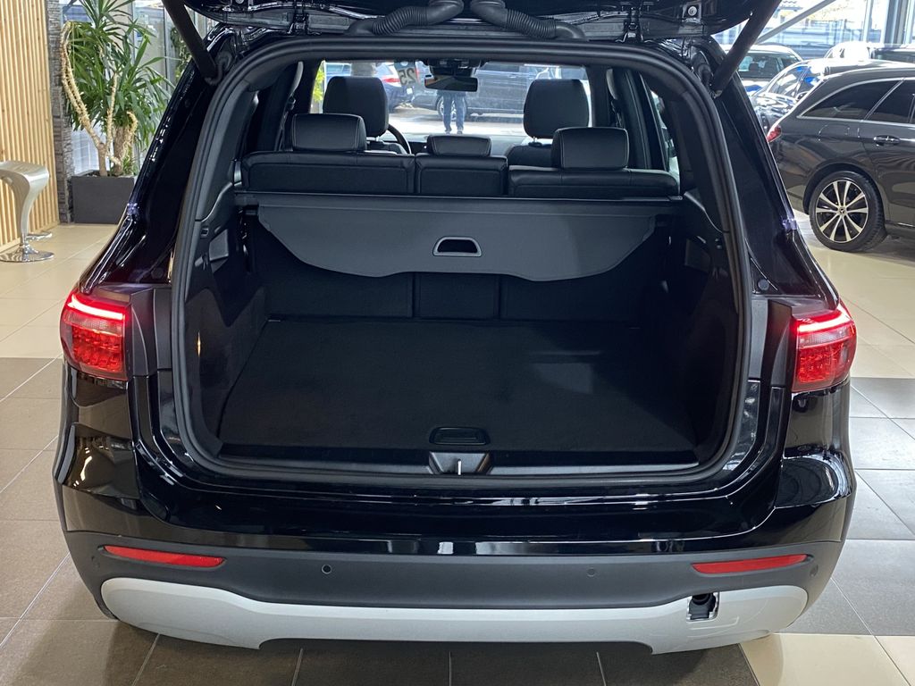 Mercedes-Benz GLB 180 2024