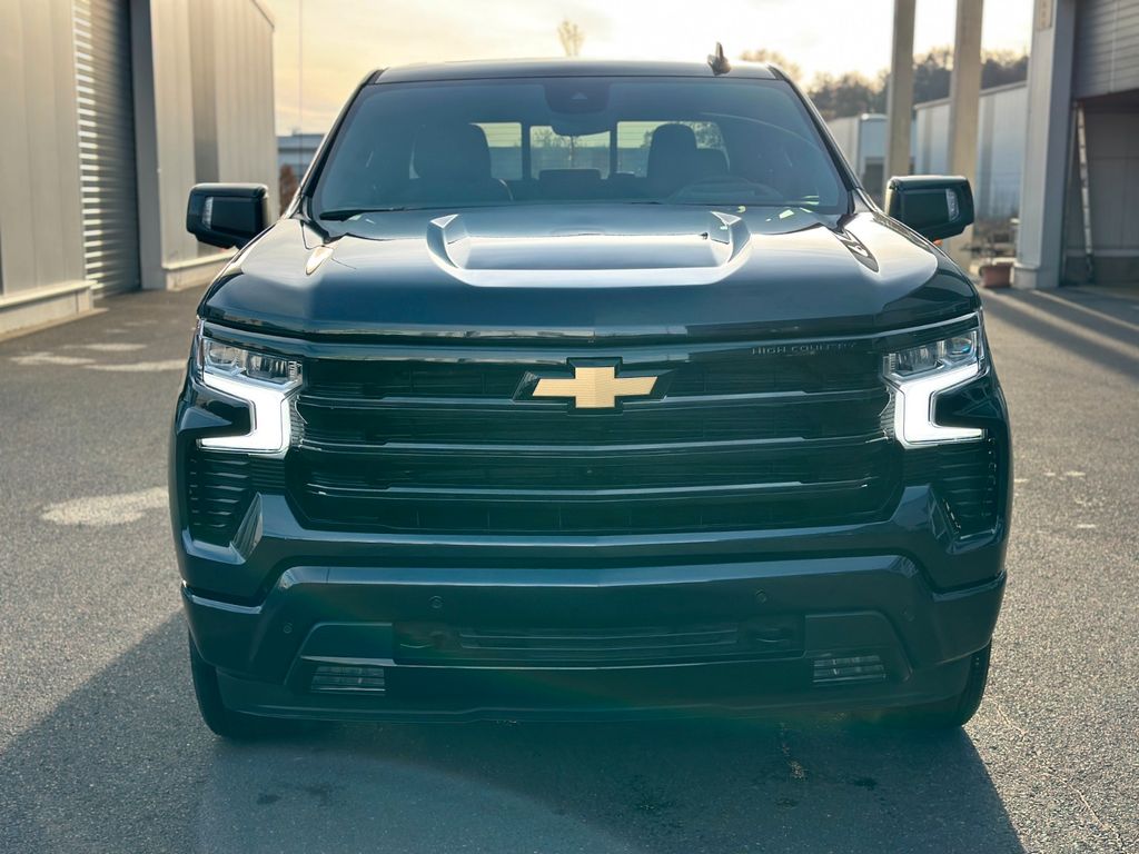 Chevrolet Silverado 2025