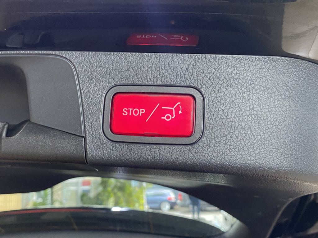 Mercedes-Benz GLB 180 2024