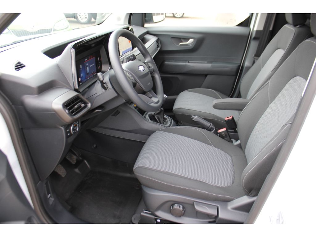 Ford Transit Courier 2025