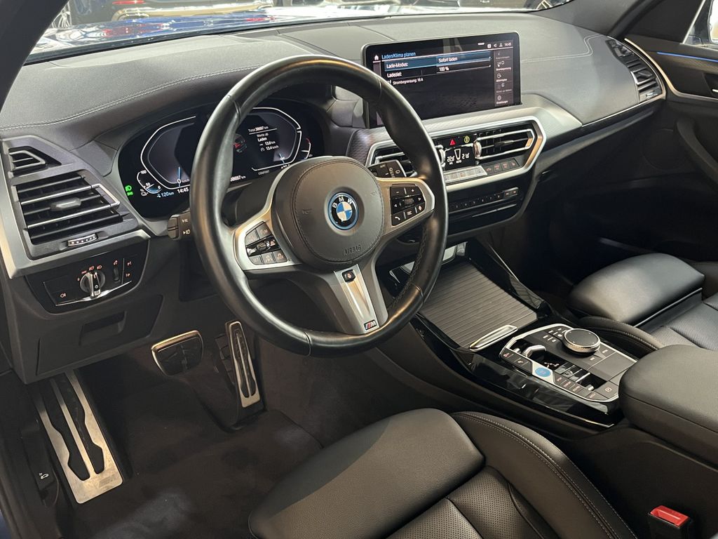 BMW iX3 2023