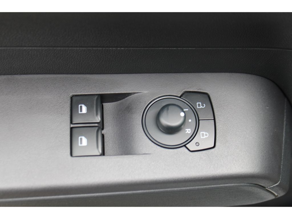 Ford Transit Courier 2025