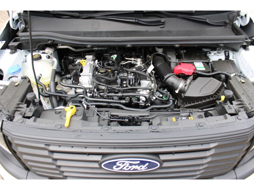 Ford Transit Courier 2025